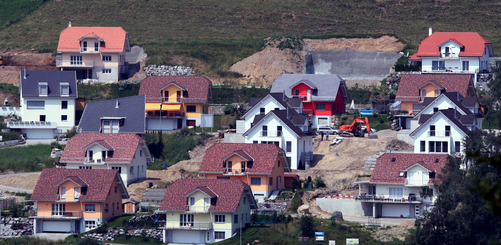 Neubauten am Siedlungsrand von Gibswil.