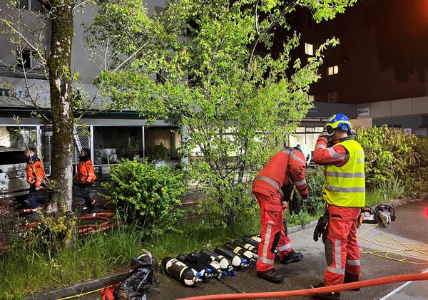 Über 20 Personen wegen Brand in Apotheke evakuiert | Züriost