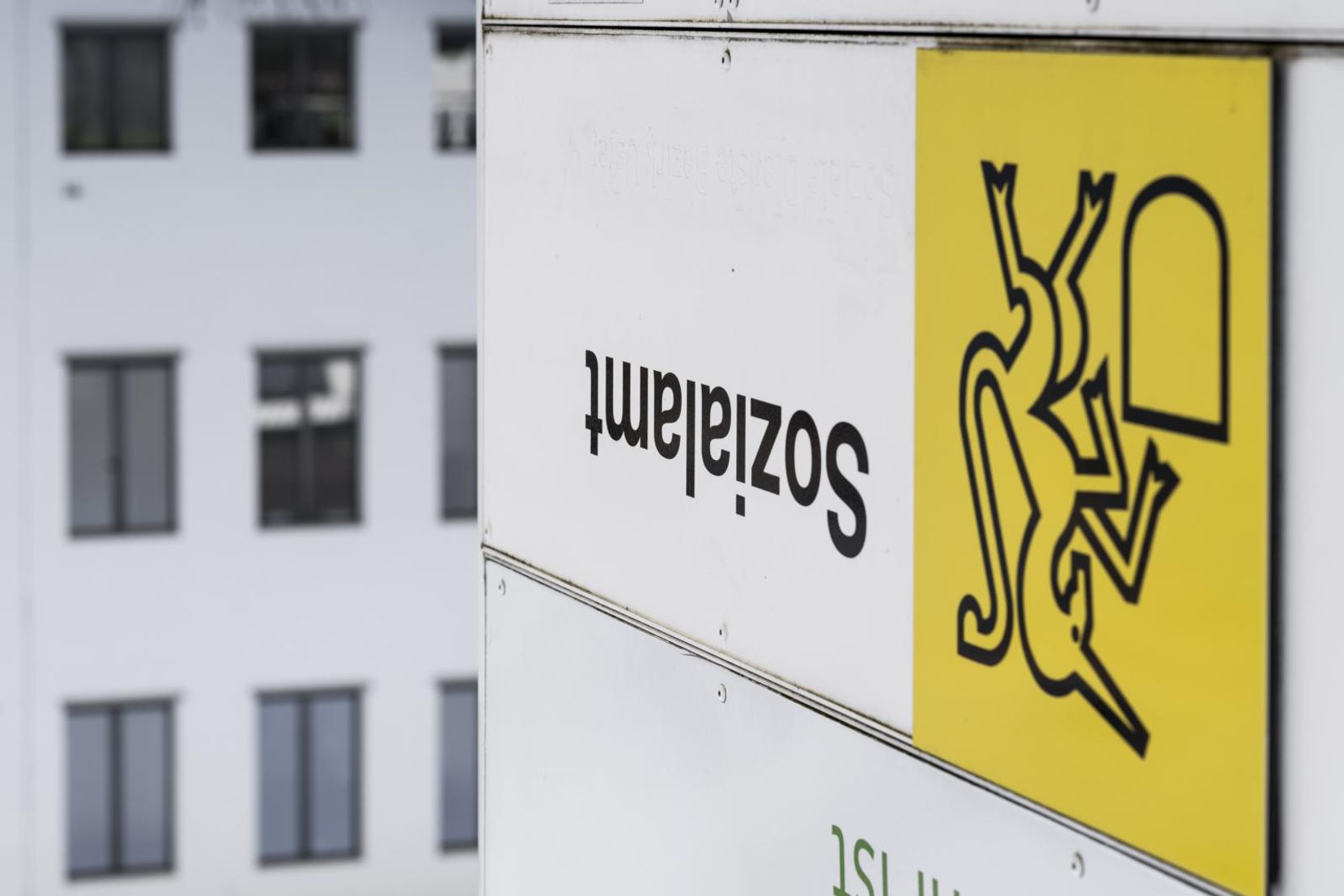 Einer Dübendorfer Sozialamts-Mitarbeiterin den Tod angedroht | Züriost