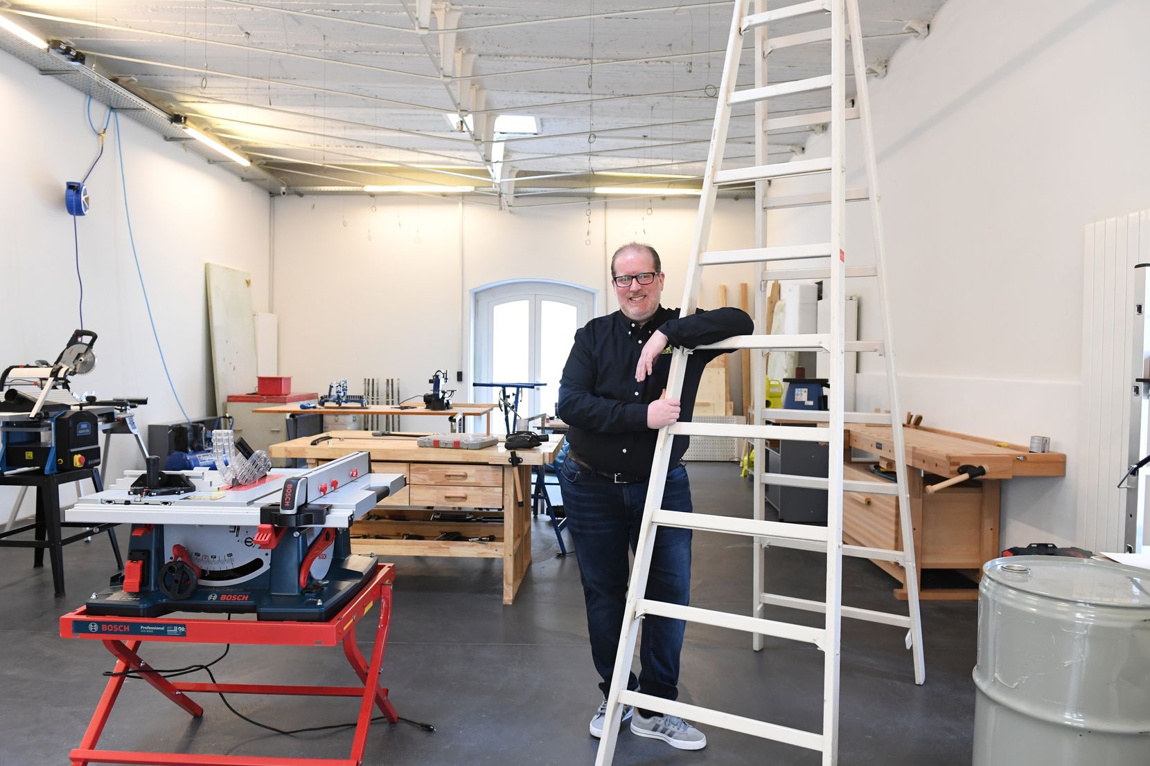 Einblick in die neue Co-Working Werkstatt von Claudio Gugliotta in Ilnau-Effretikon.
