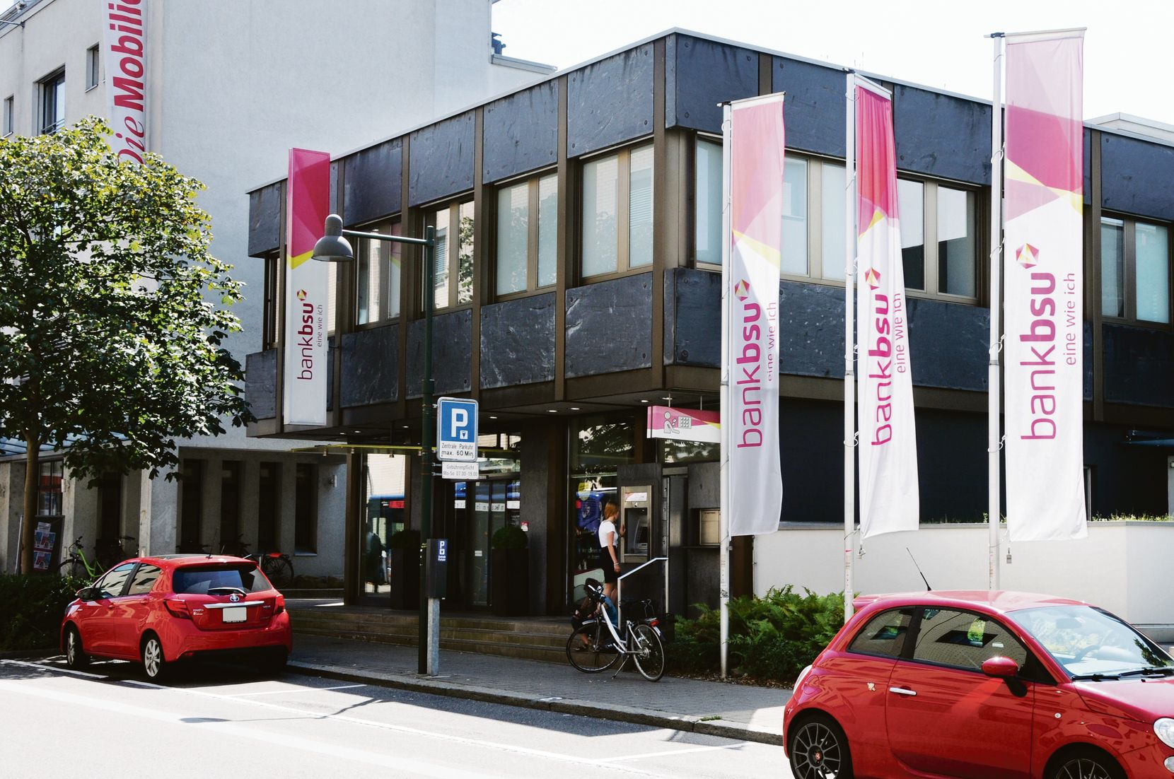 Der Hauptsitz der Genossenschaftsbank BSU in Uster.
