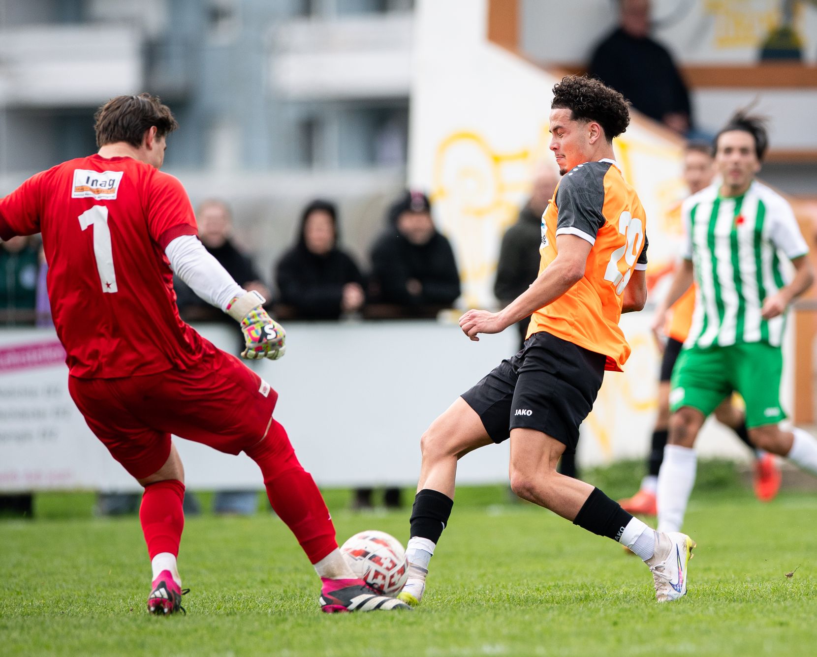 Sportplatz Zelgli, Dübendorf Shahid Malhis gegen Red Star Robin Riedi
