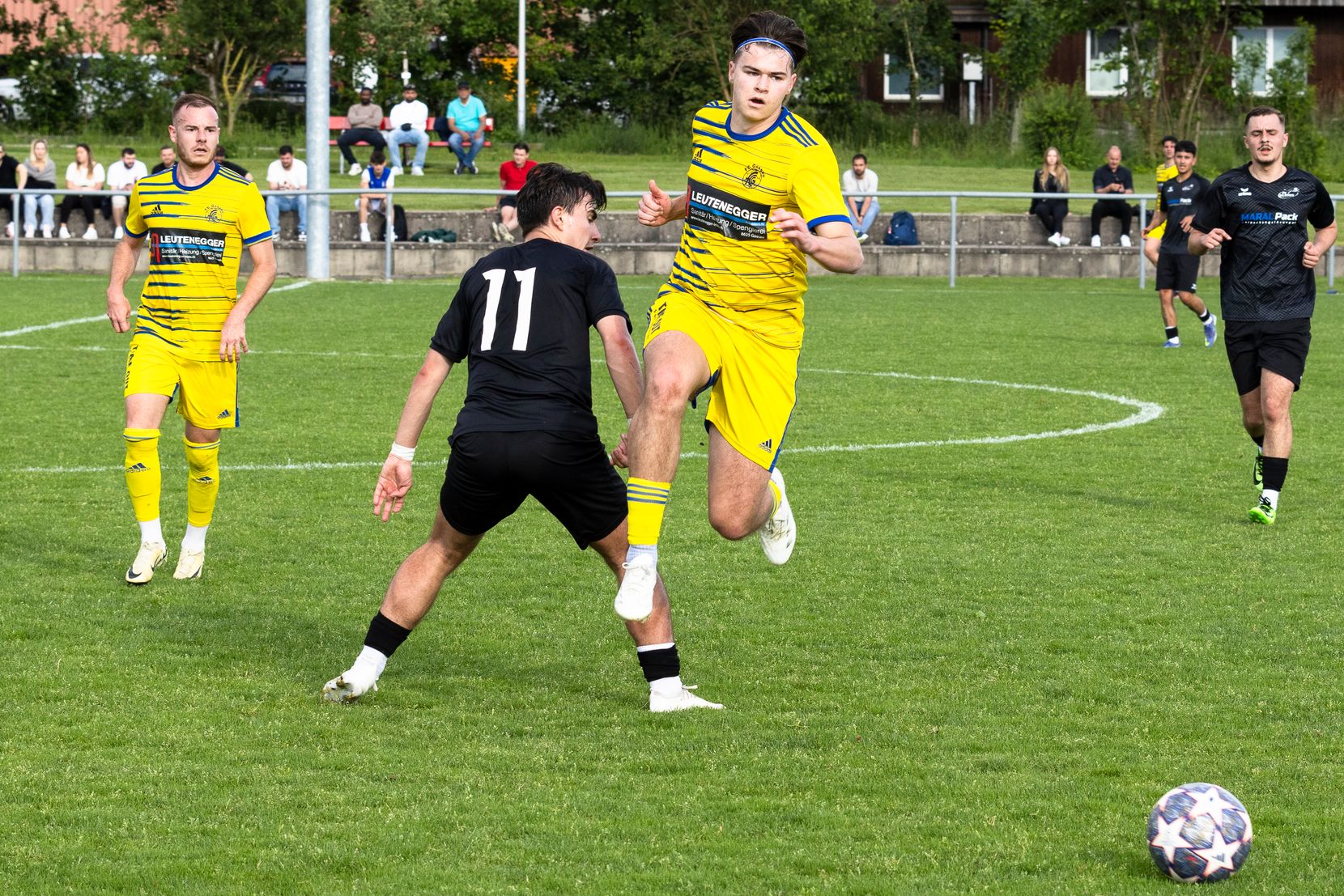 Der FC Gossau spielt gegen den FC Kloten.