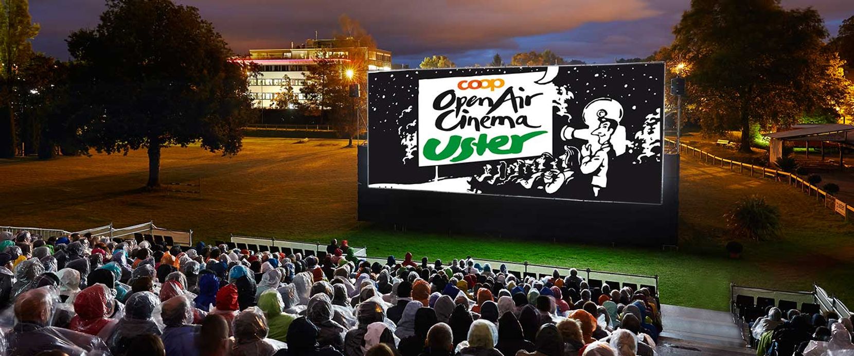 Das Foto zeigt das Open Air Cinema Uster im Buchholz.