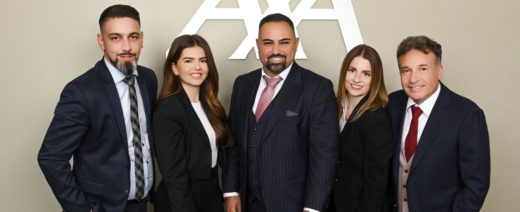 Auf dem Foto sieht man das Team der AXA Wetzikon.